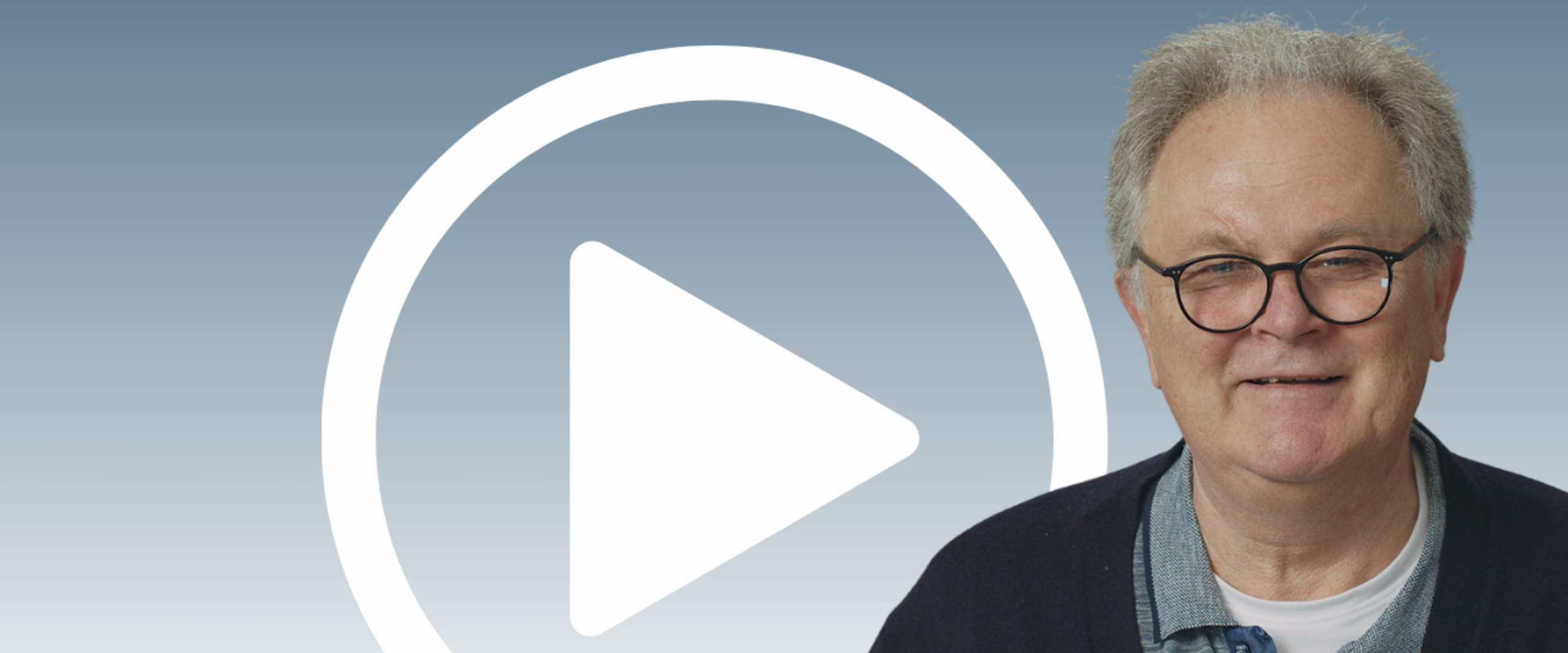 Portrait von Referent Dr. Alexander Holst.