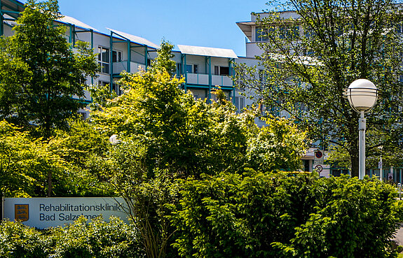 Außenansicht Rehaklinik Bad Salzelmen Außenansicht Rehaklinik Bad Salzelmen