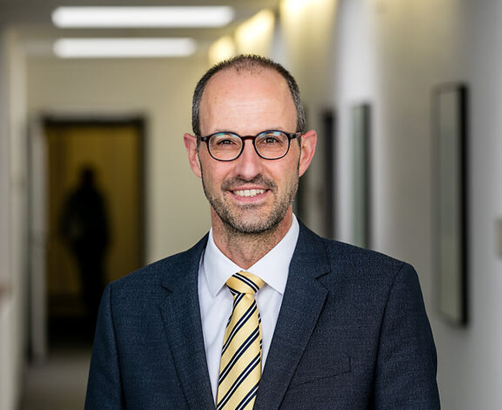 Chefarzt Herr Dr. med. Artur Hatzfeld