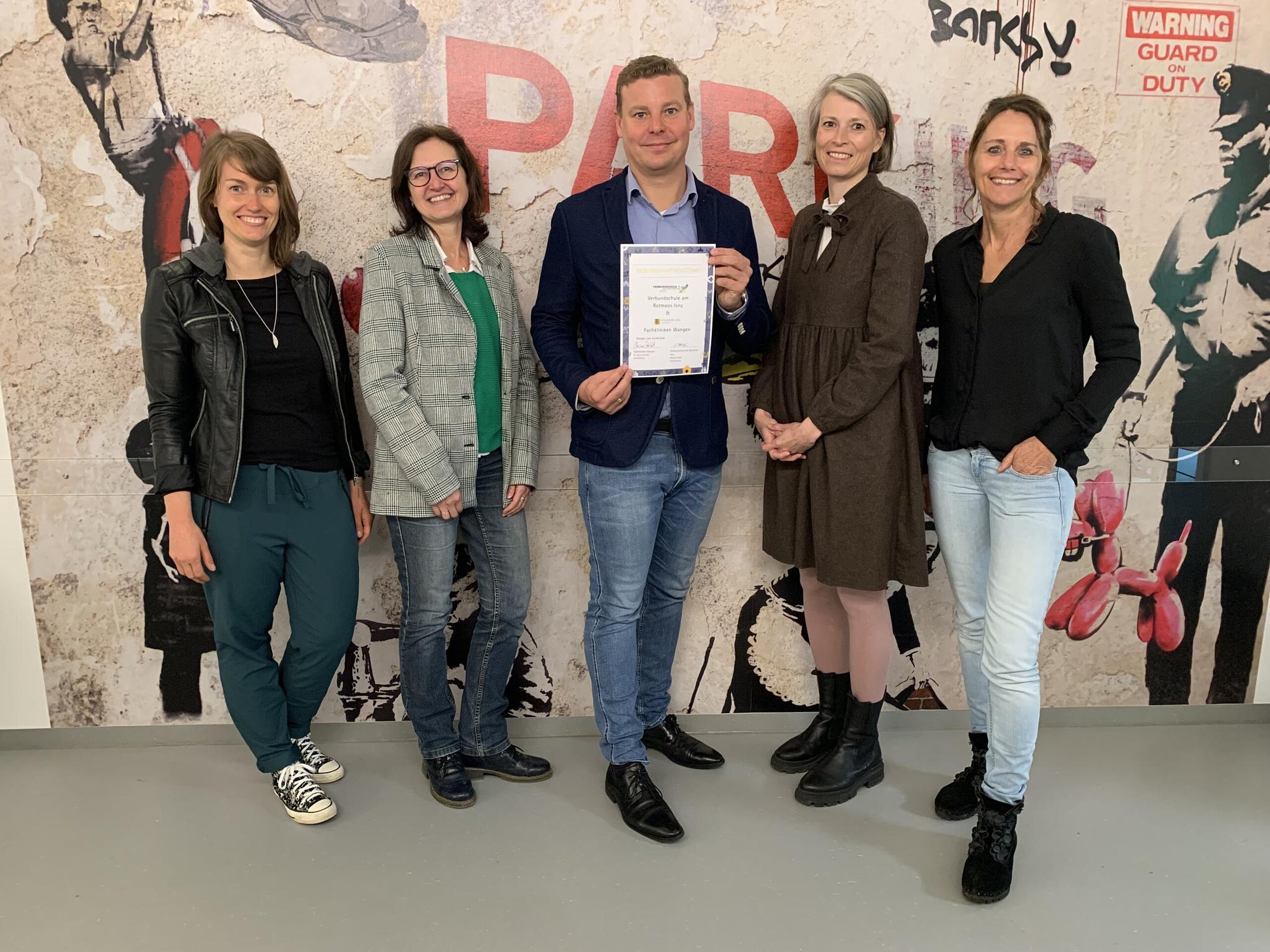 Nicole Baumann und Dr. Quirin Schlott mit den Vertretern der 