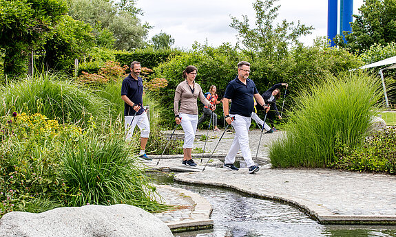 nordic walking im kurpark