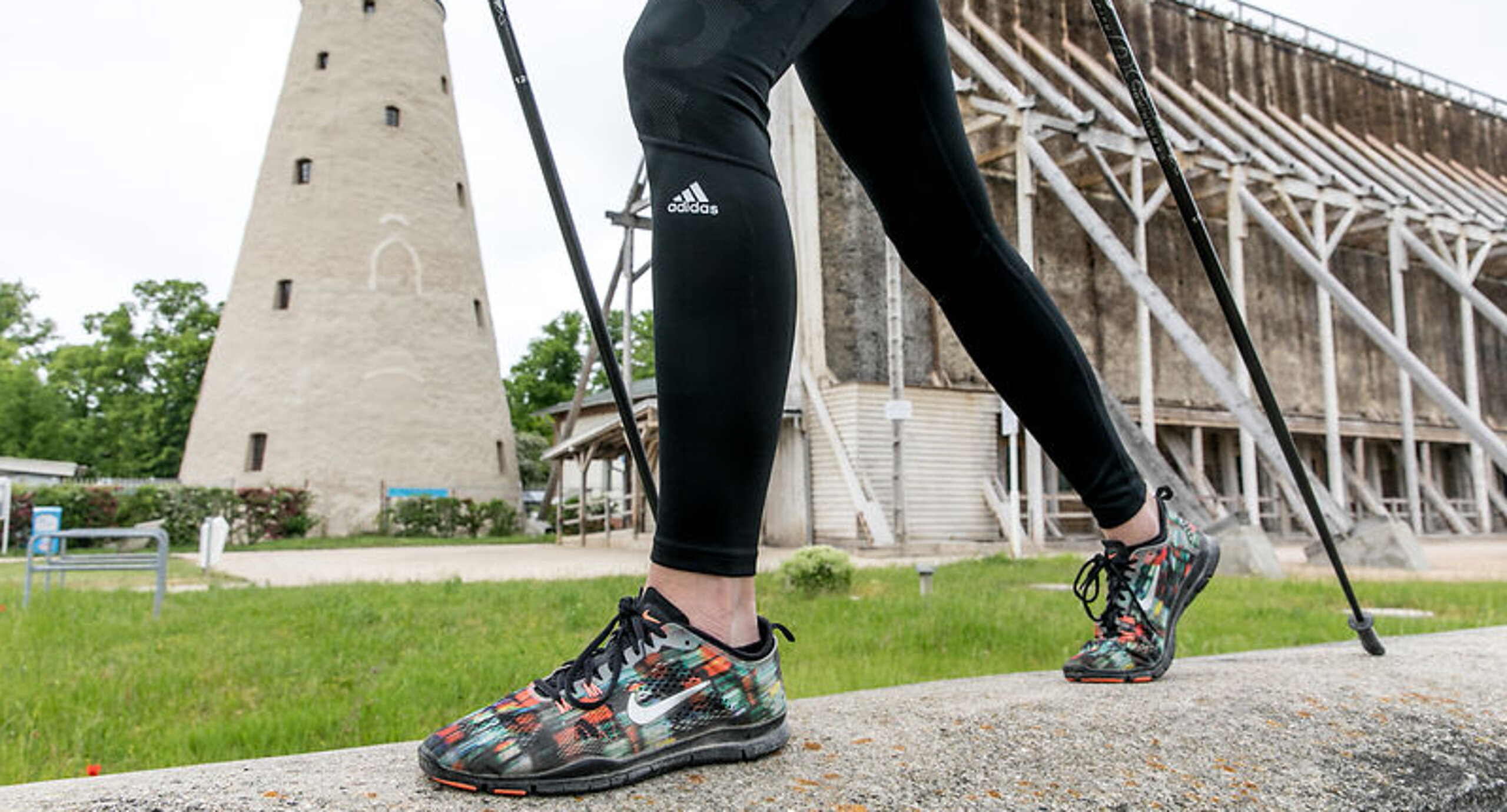 Nordic Walking Gradierwerk Nordic Walking am Gradierwerk