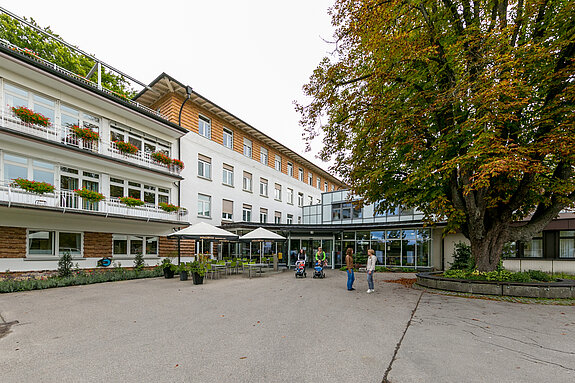 Eingangsbereich Fachkliniken Wangen
