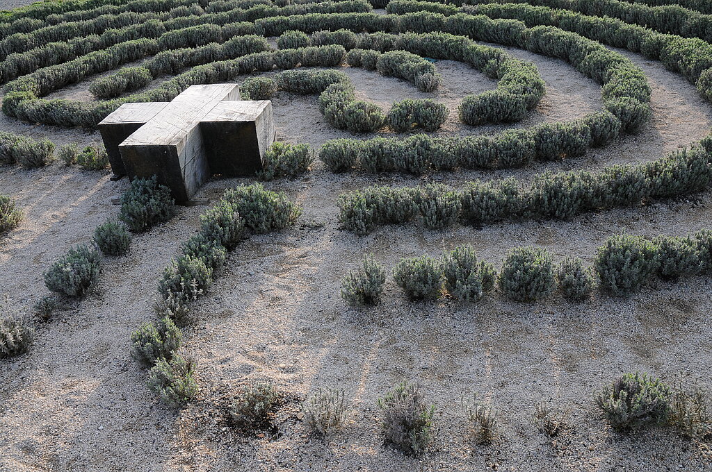 labyrint kreuz mit labyrint