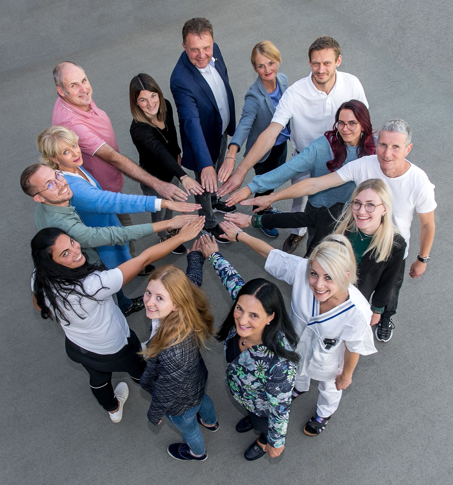 Ausbildungsintegrierter Studiengang Pflege B.A. (m/w/d) oder duales Studium Pflege B.A. (m/w/d) Studium