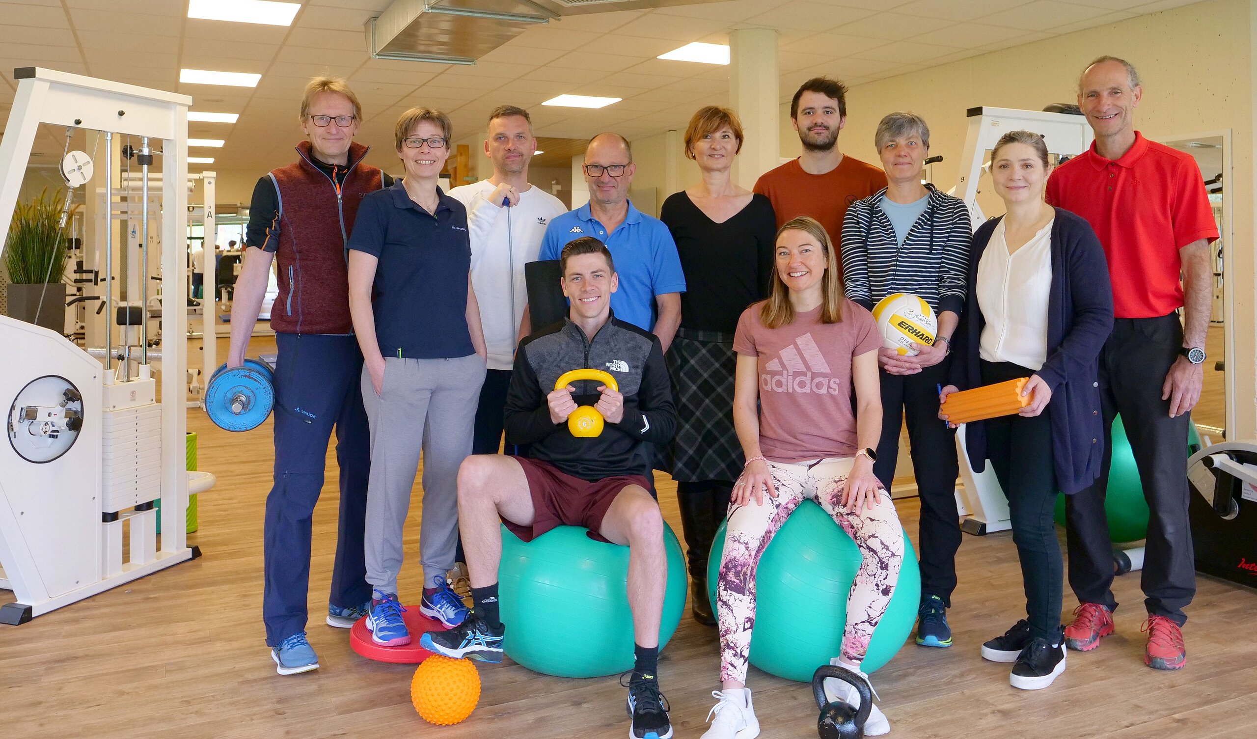 Team BWZ Gruppenbild der BWZ-Mitarbeiter.